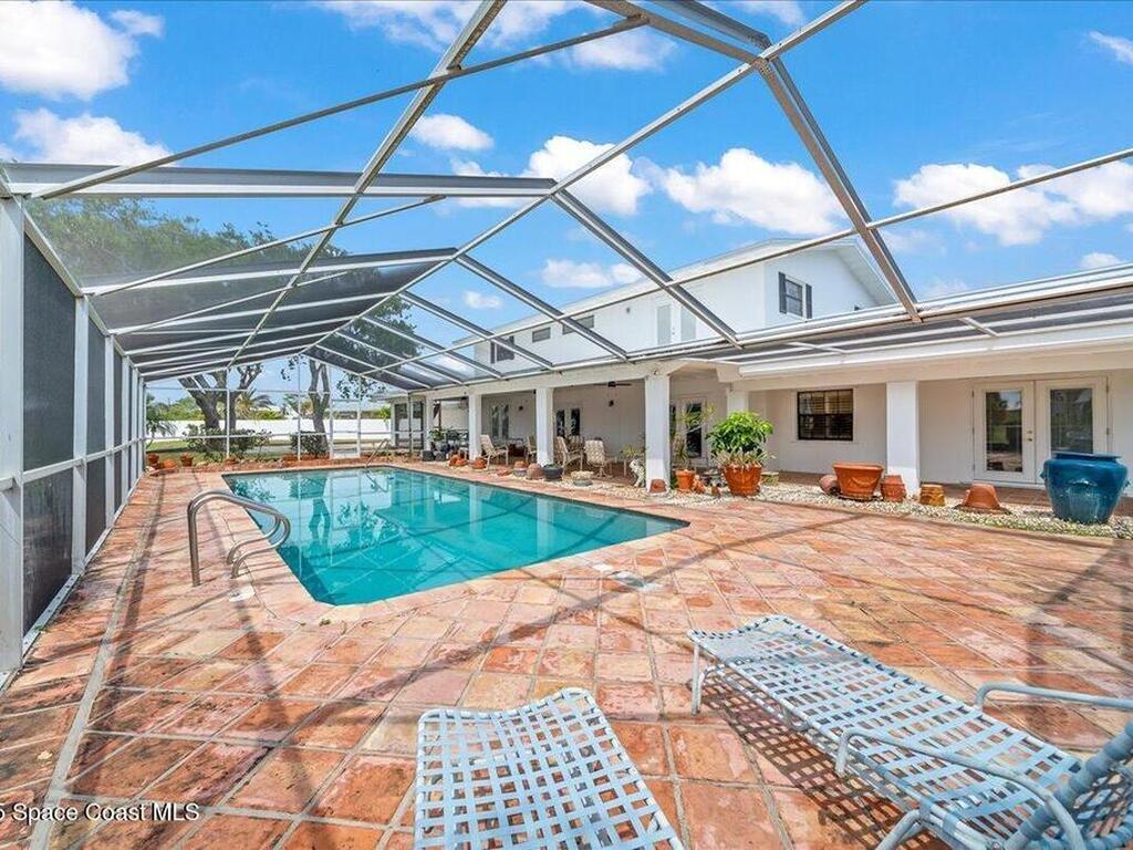 1790 Bay Shore Drive, Cocoa Beach, FL 32931