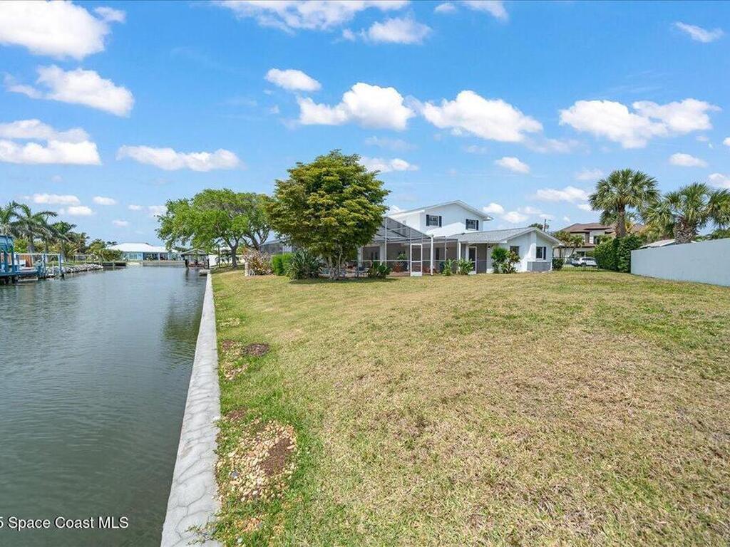 1790 Bay Shore Drive, Cocoa Beach, FL 32931