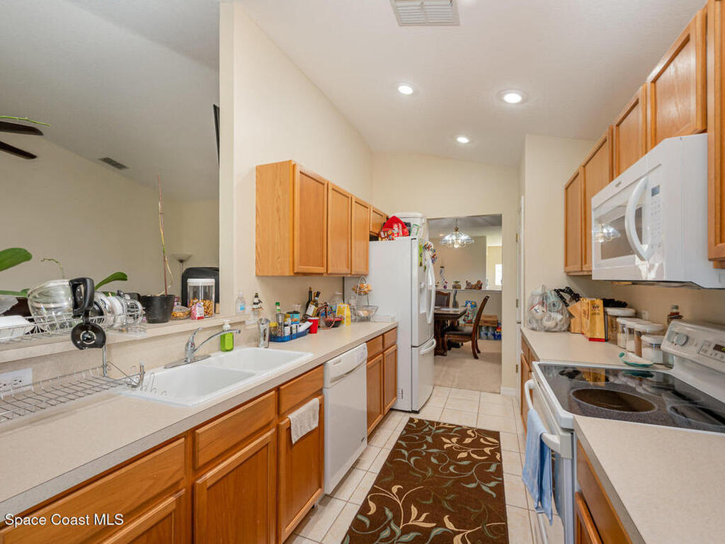 401 Trotter Lane, Suntree, FL 32940