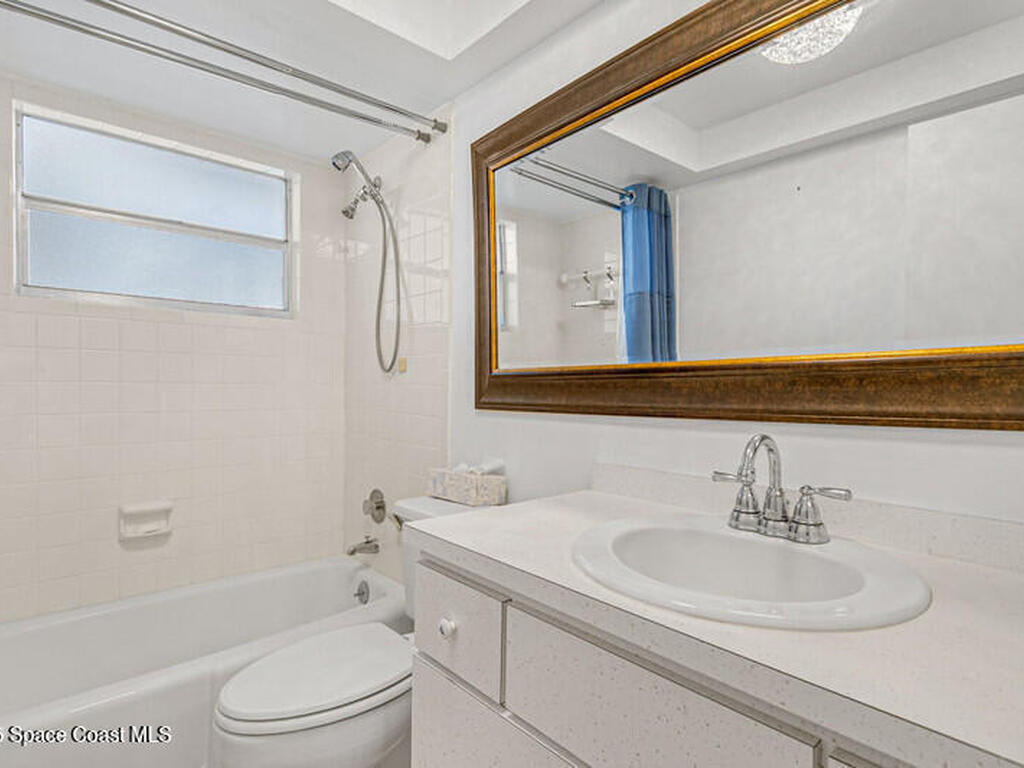 725 Port Malabar Boulevard, Palm Bay, FL 32905