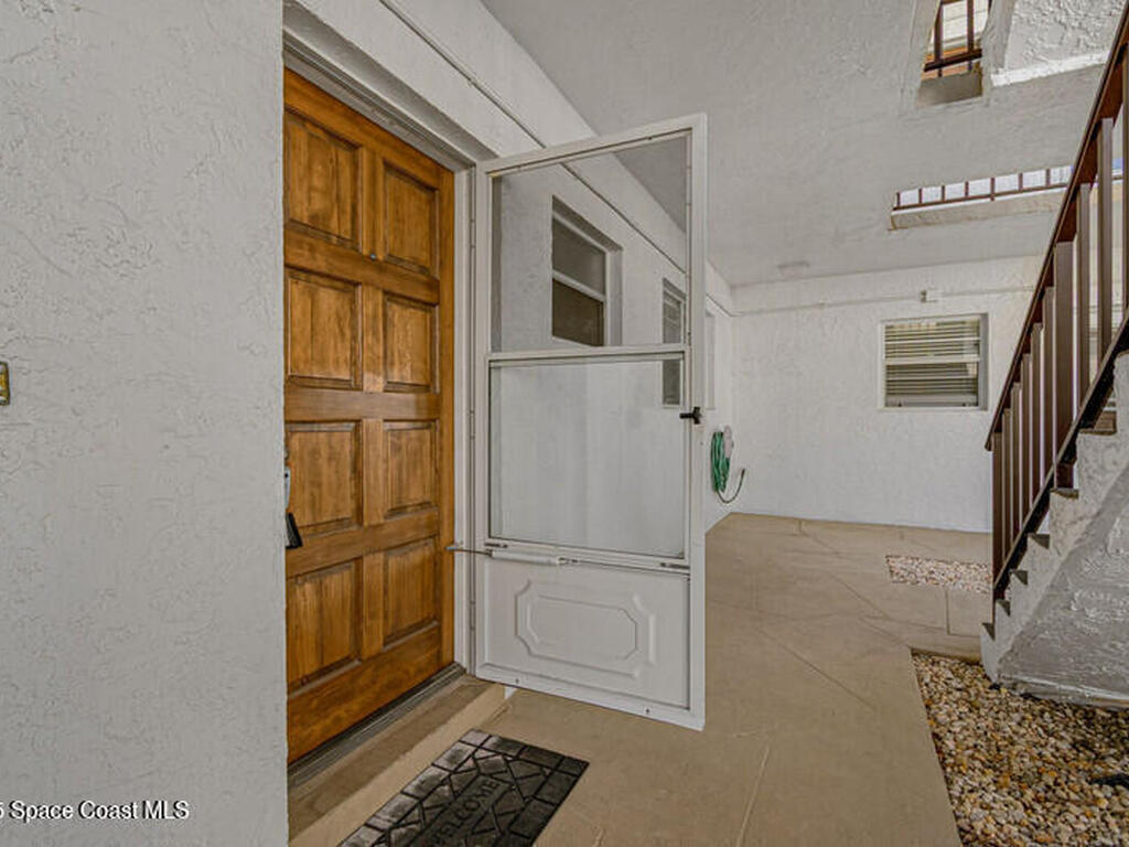 725 Port Malabar Boulevard, Palm Bay, FL 32905