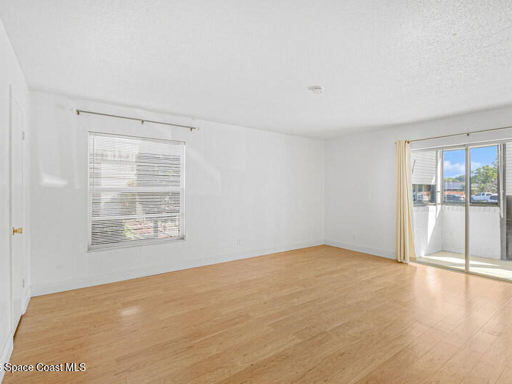 725 Port Malabar Boulevard, Palm Bay, FL 32905