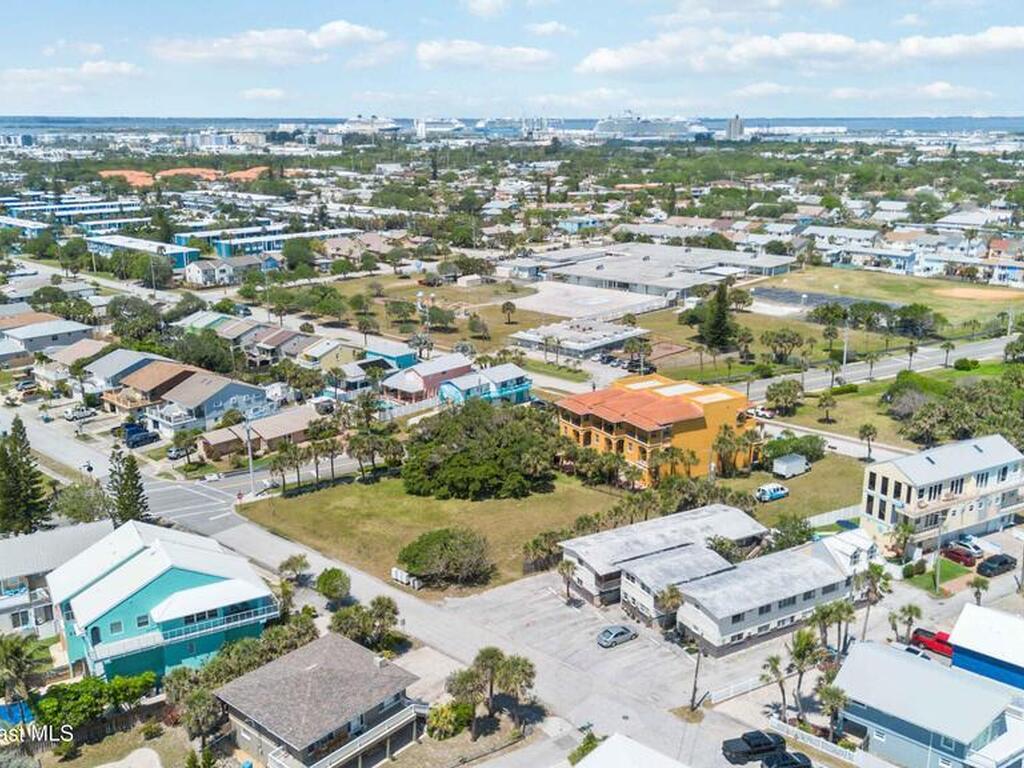 000 Adams Avenue, Cape Canaveral, FL 32920
