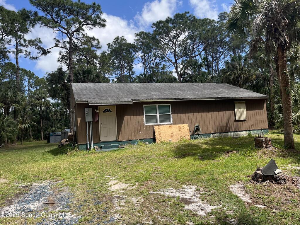 891 Hartsdale Avenue, Palm Bay, FL 32908