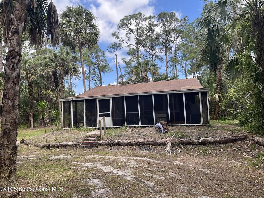 891 Hartsdale Avenue, Palm Bay, FL 32908