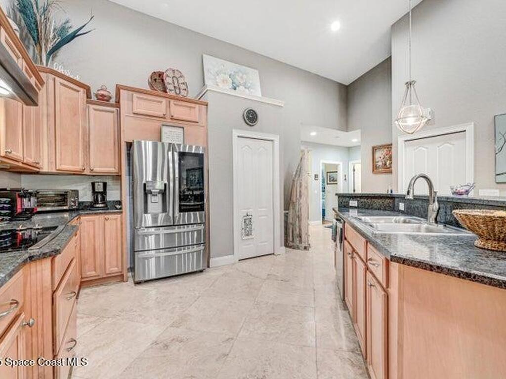 127 Lancha Circle, Satellite Beach, FL 32937