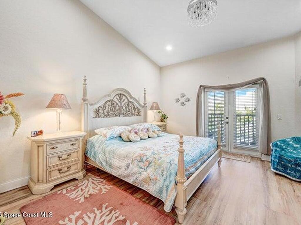 127 Lancha Circle, Satellite Beach, FL 32937