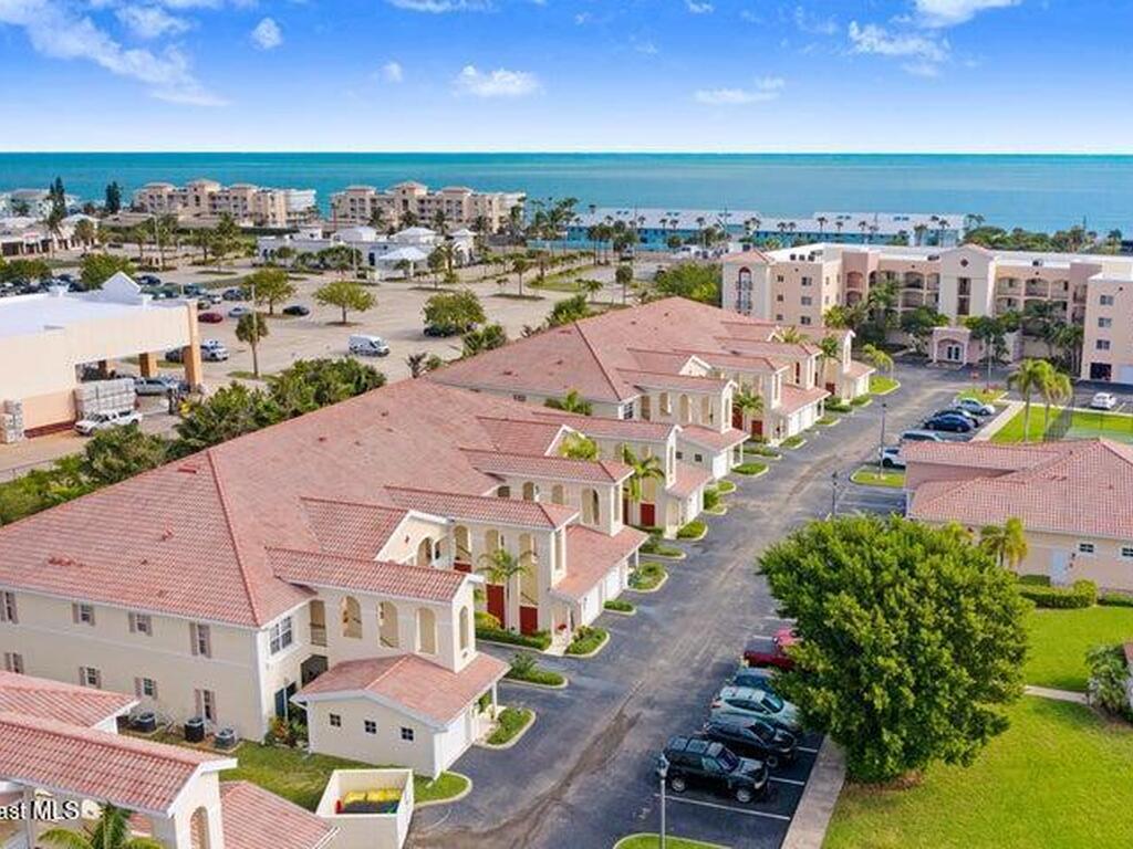 127 Lancha Circle, Satellite Beach, FL 32937