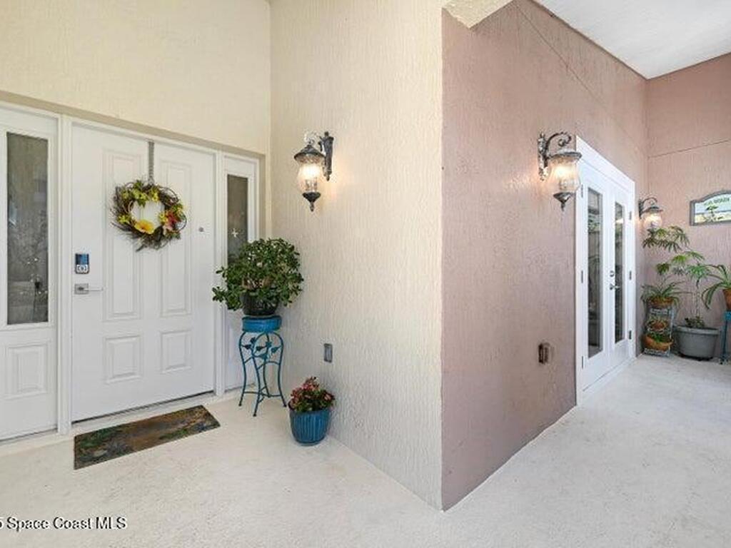 127 Lancha Circle, Satellite Beach, FL 32937