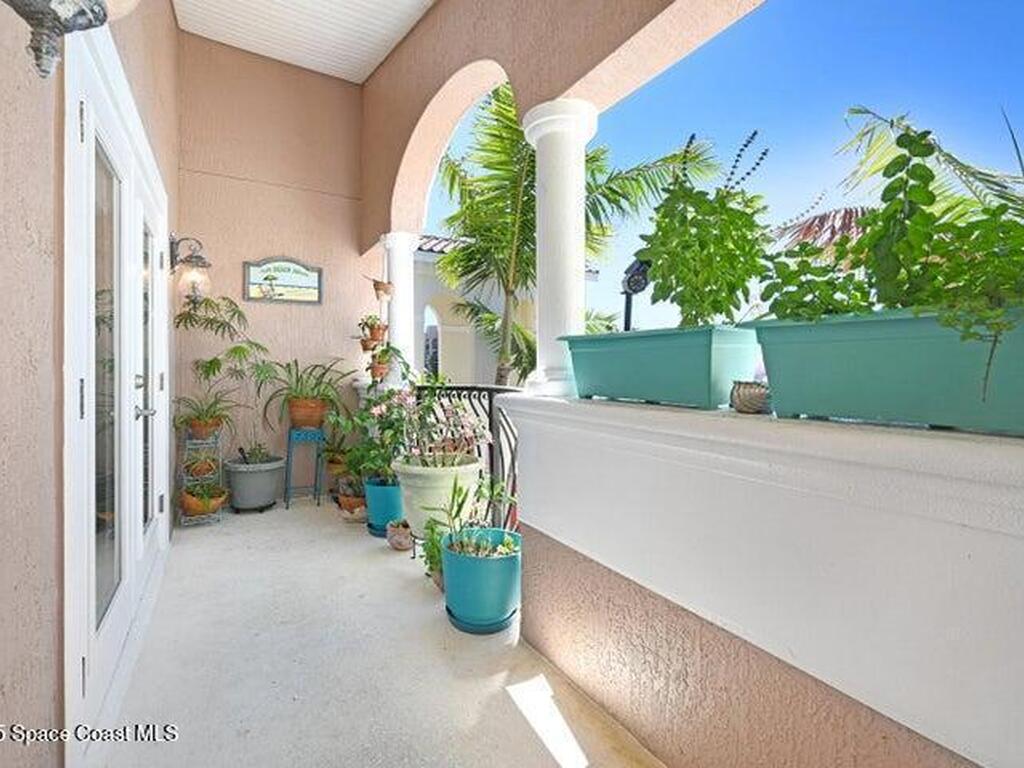 127 Lancha Circle, Satellite Beach, FL 32937