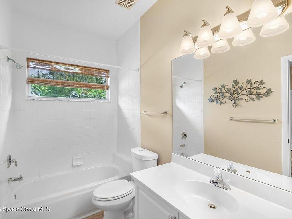 1810 Hawthorne Drive, Vero Beach, FL 32962