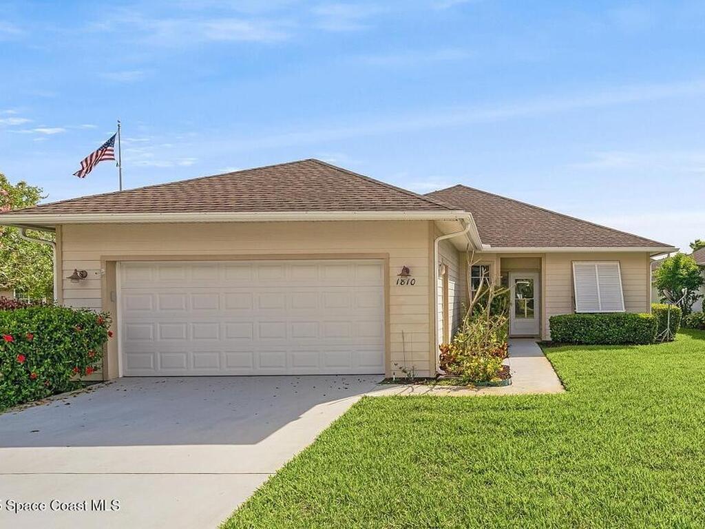 1810 Hawthorne Drive, Vero Beach, FL 32962