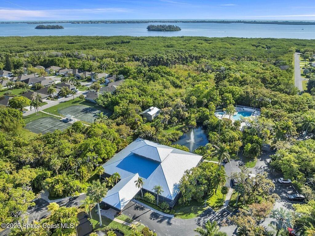 1810 Hawthorne Drive, Vero Beach, FL 32962