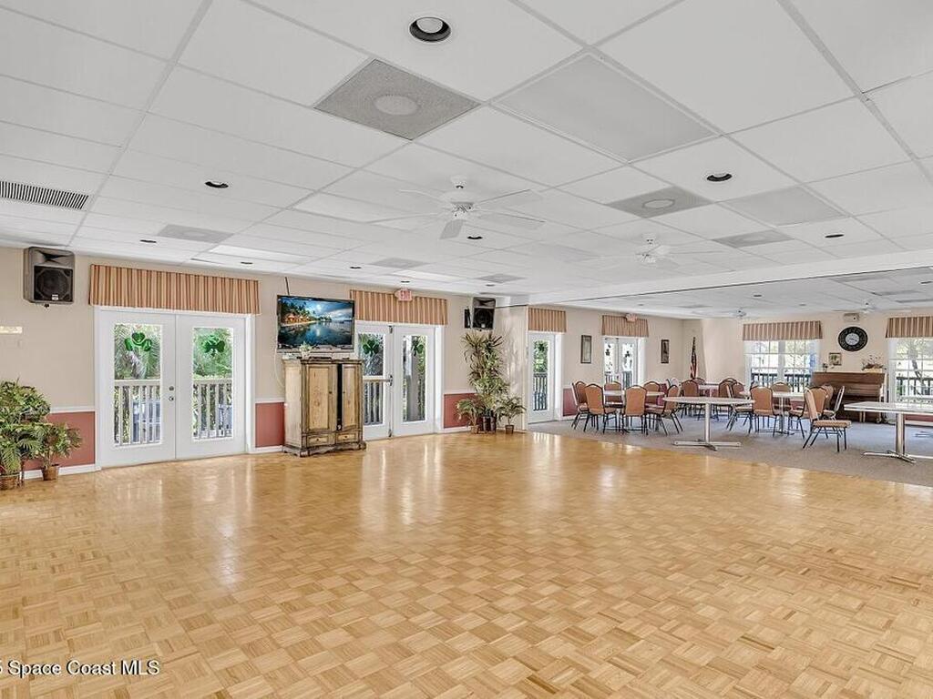 1810 Hawthorne Drive, Vero Beach, FL 32962