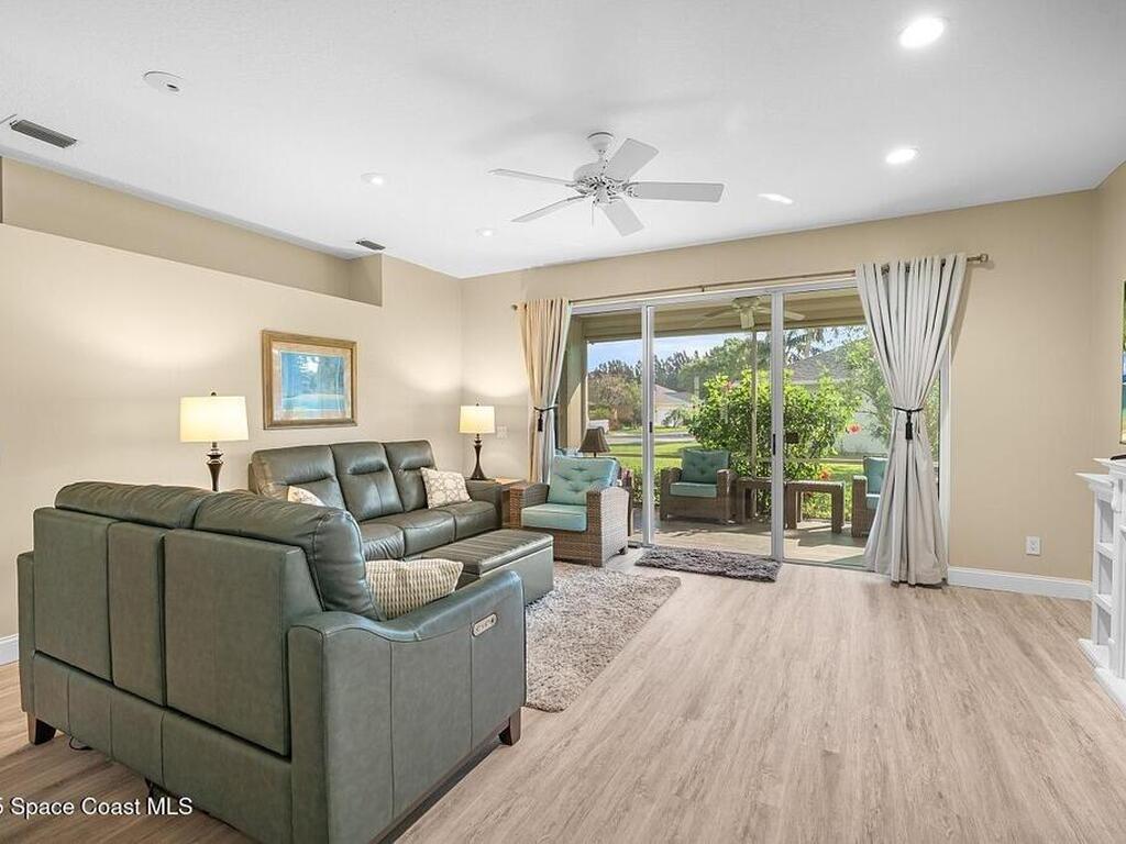 1810 Hawthorne Drive, Vero Beach, FL 32962