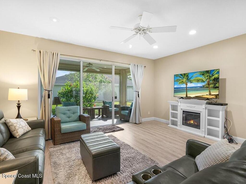 1810 Hawthorne Drive, Vero Beach, FL 32962