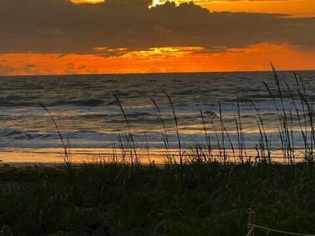 1830 N Atlantic Avenue, Cocoa Beach, FL 32931