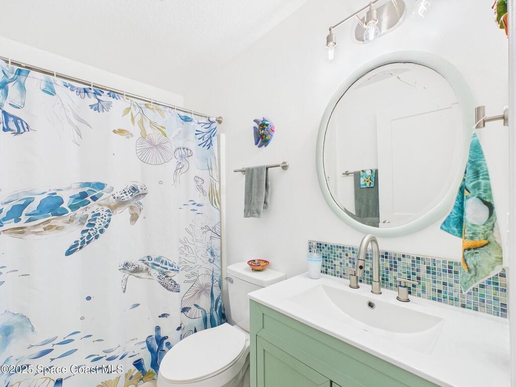 7965 105th Avenue, Vero Beach, FL 32967