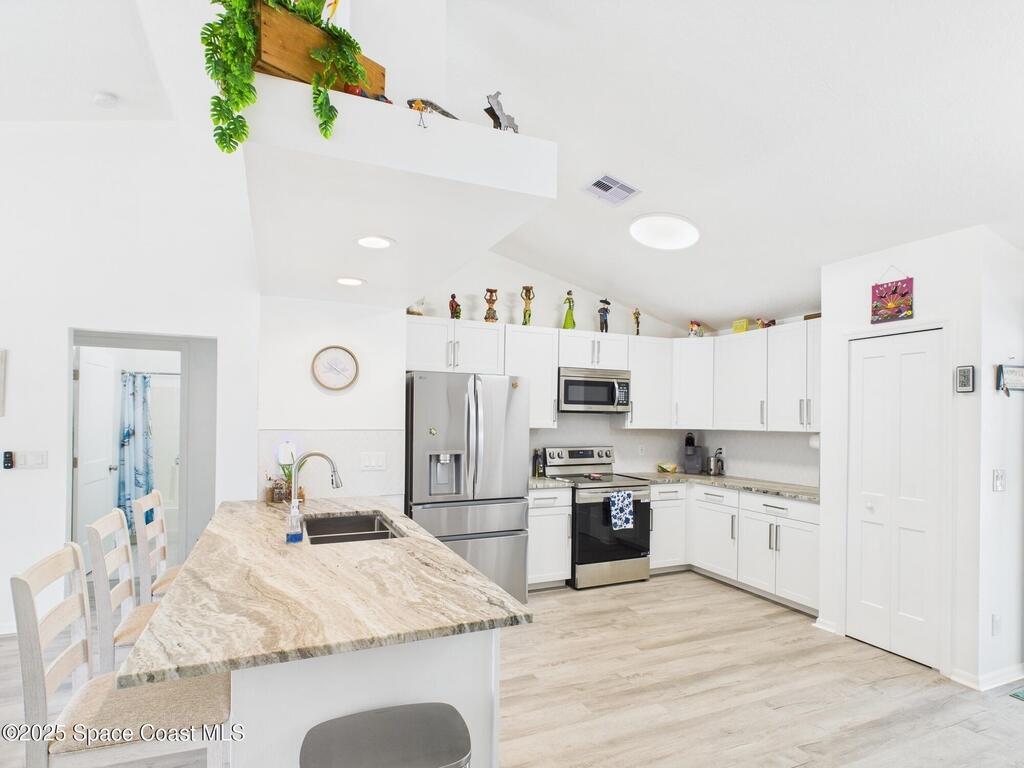 7965 105th Avenue, Vero Beach, FL 32967