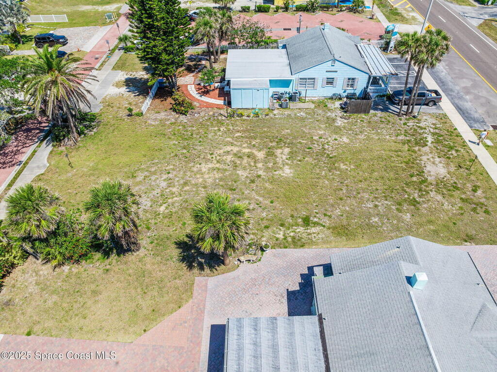 118 N Atlantic Avenue, Cocoa Beach, FL 32931