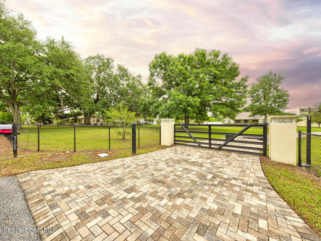 3105 Diamond Road, Titusville, FL 32796