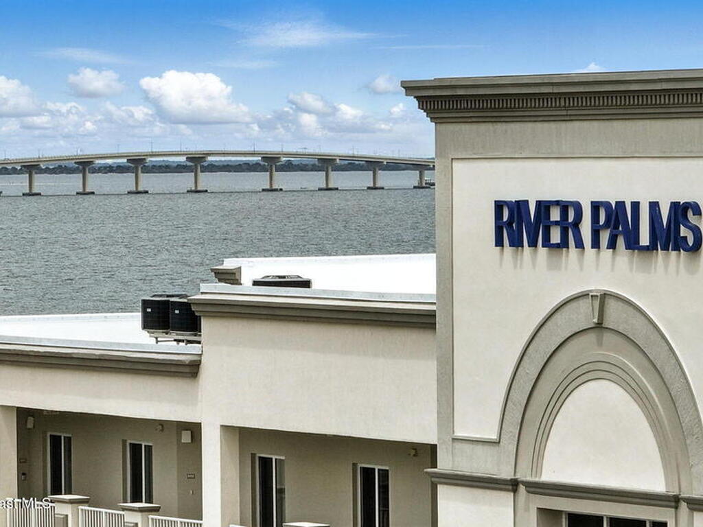 1805 Riverside Drive, Titusville, FL 32780