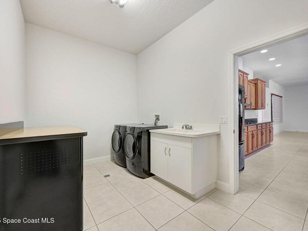 5600 Barna Avenue, Titusville, FL 32780