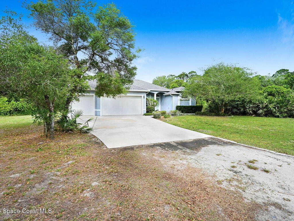 5600 Barna Avenue, Titusville, FL 32780