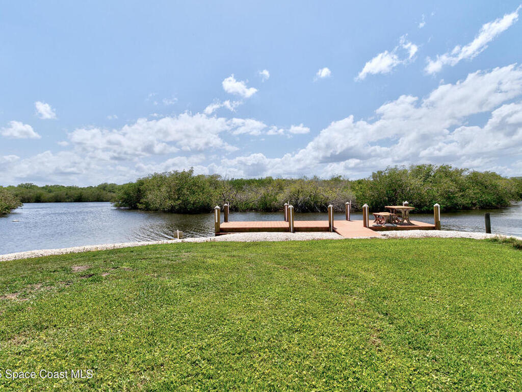 9556 Fleming Grant Road, Micco, FL 32976