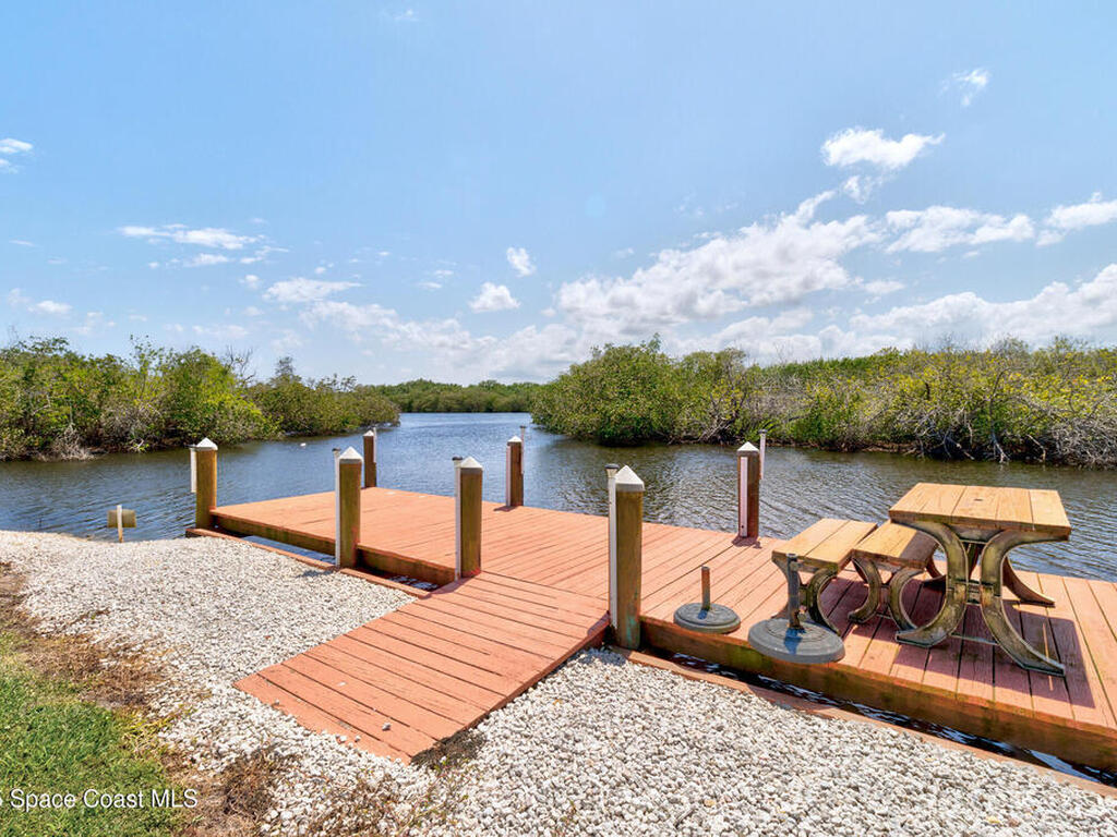 9556 Fleming Grant Road, Micco, FL 32976