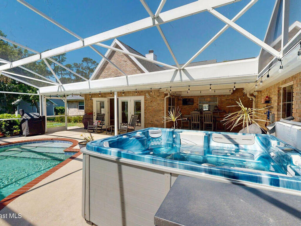 5670 Bob White Trail, Mims, FL 32754