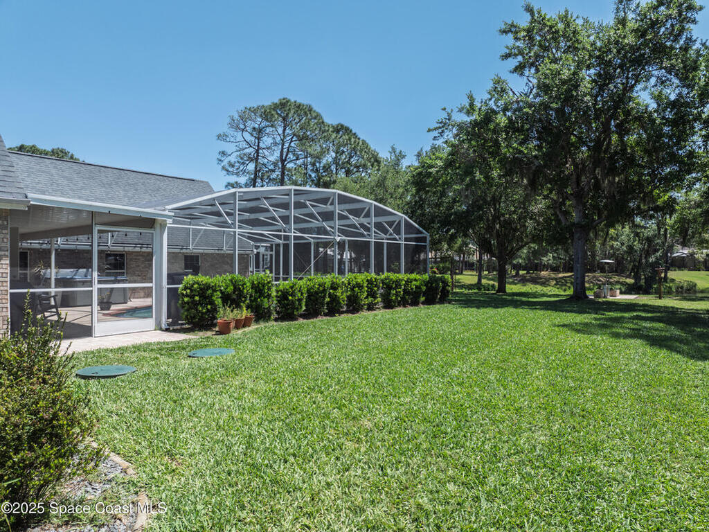 5670 Bob White Trail, Mims, FL 32754