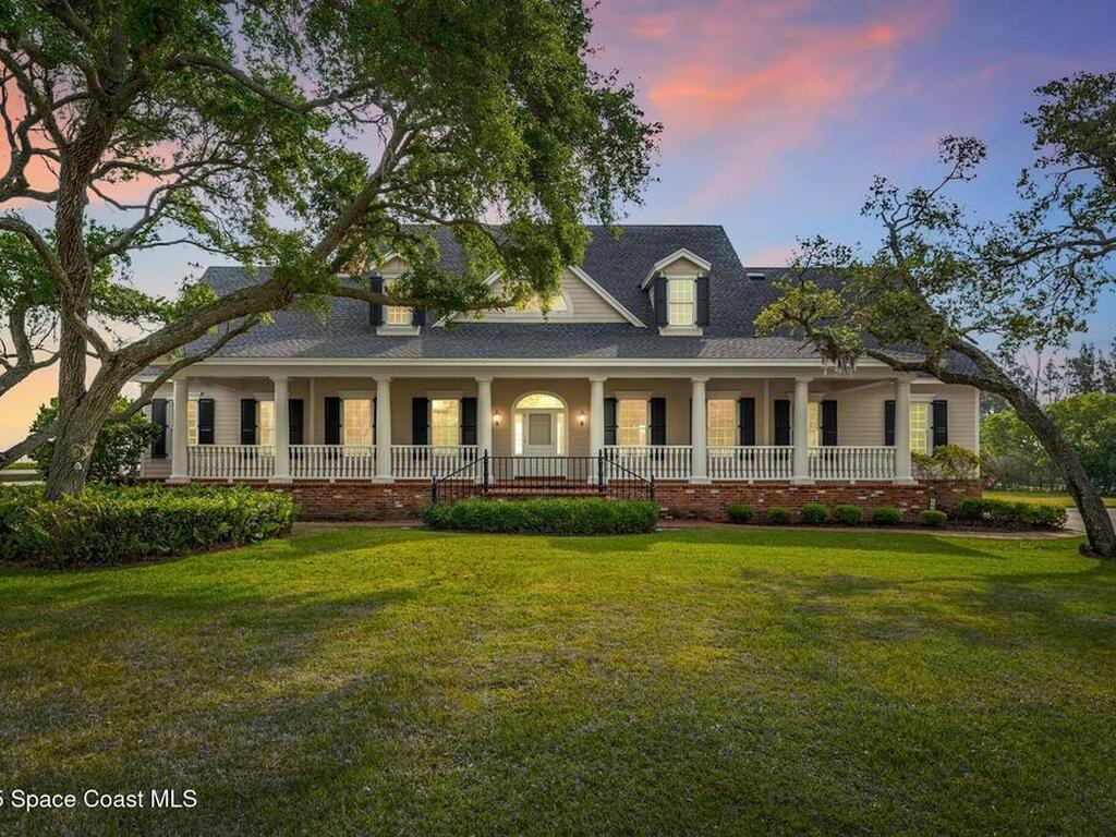 9490 S Tropical Trail, Merritt Island, FL 32952