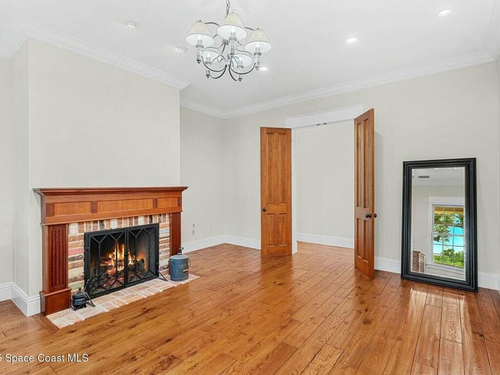 9490 S Tropical Trail, Merritt Island, FL 32952