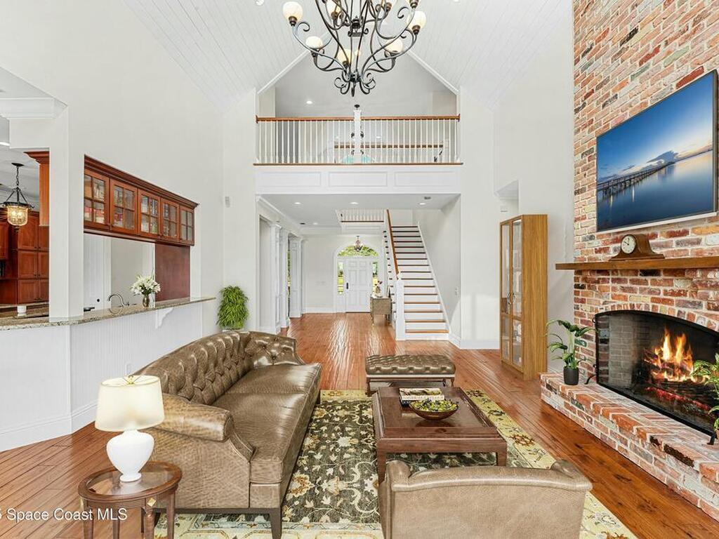 9490 S Tropical Trail, Merritt Island, FL 32952