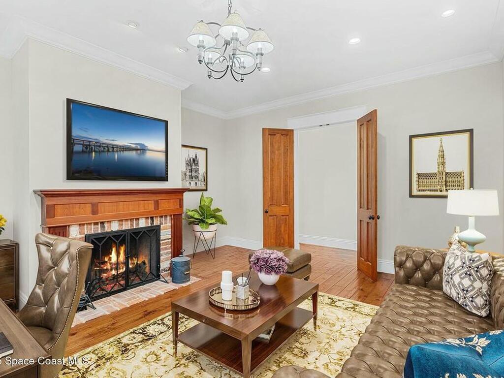 9490 S Tropical Trail, Merritt Island, FL 32952