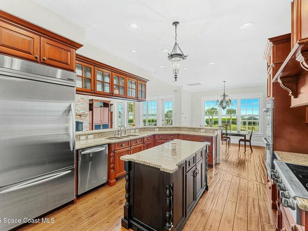 9490 S Tropical Trail, Merritt Island, FL 32952