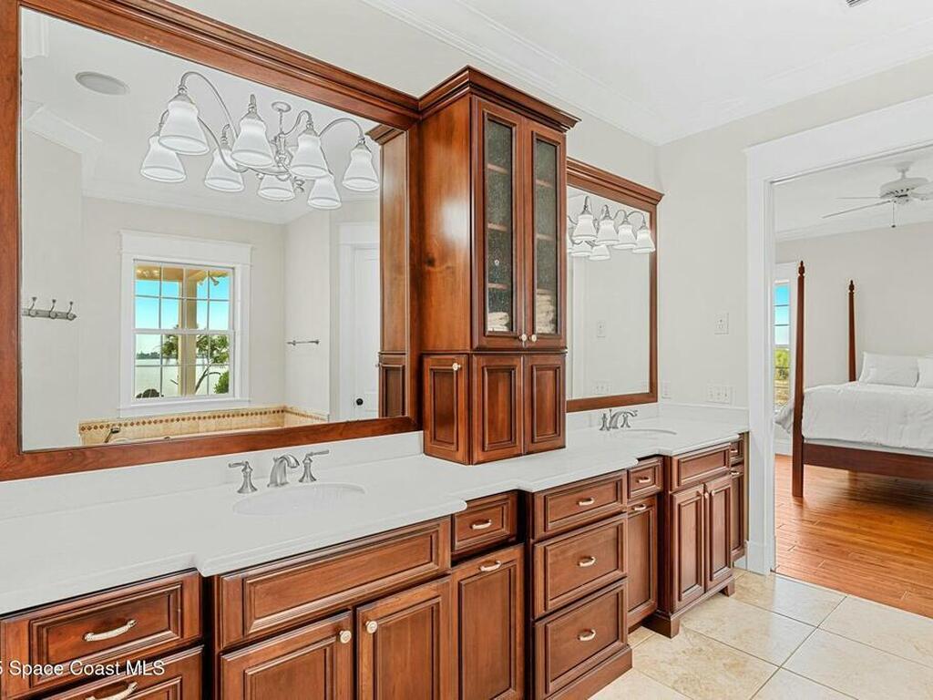 9490 S Tropical Trail, Merritt Island, FL 32952