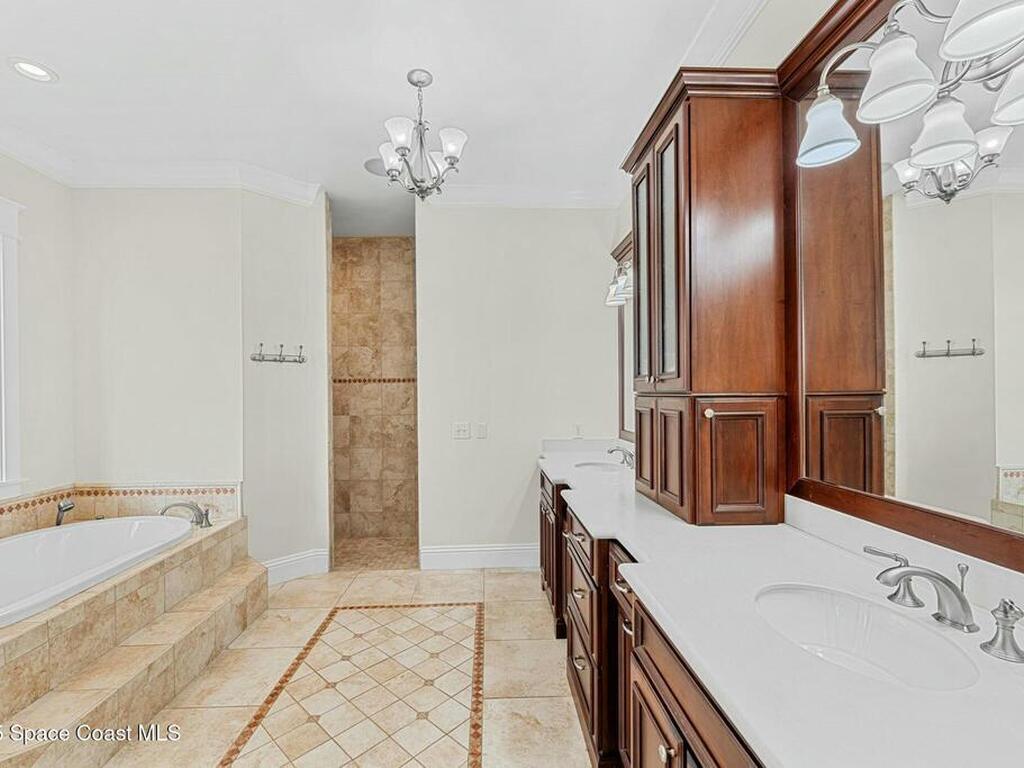 9490 S Tropical Trail, Merritt Island, FL 32952