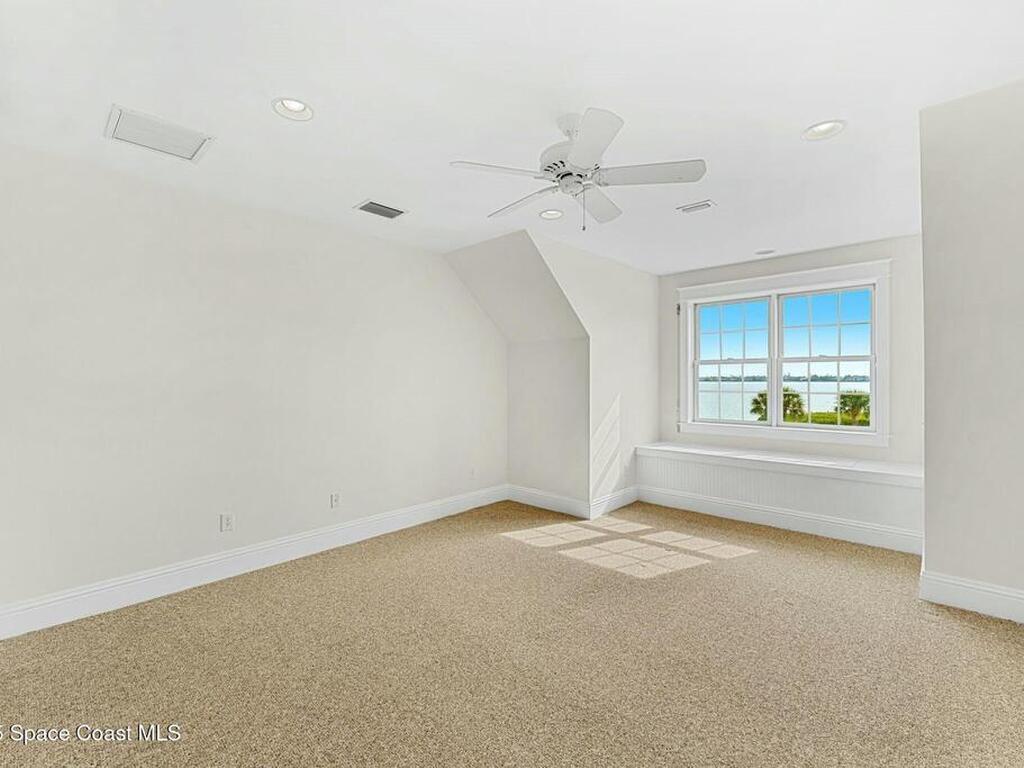 9490 S Tropical Trail, Merritt Island, FL 32952