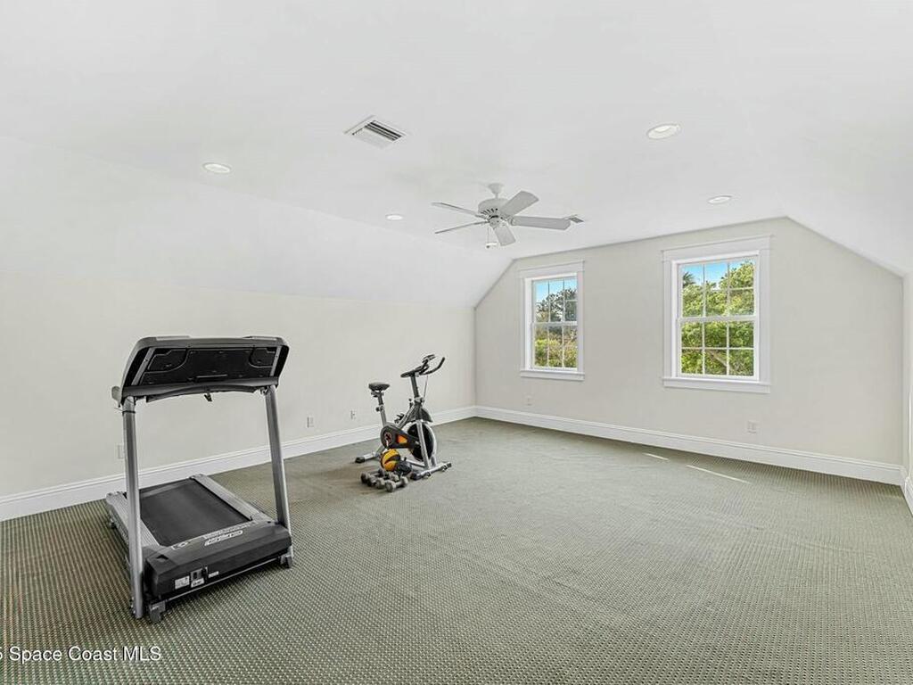 9490 S Tropical Trail, Merritt Island, FL 32952