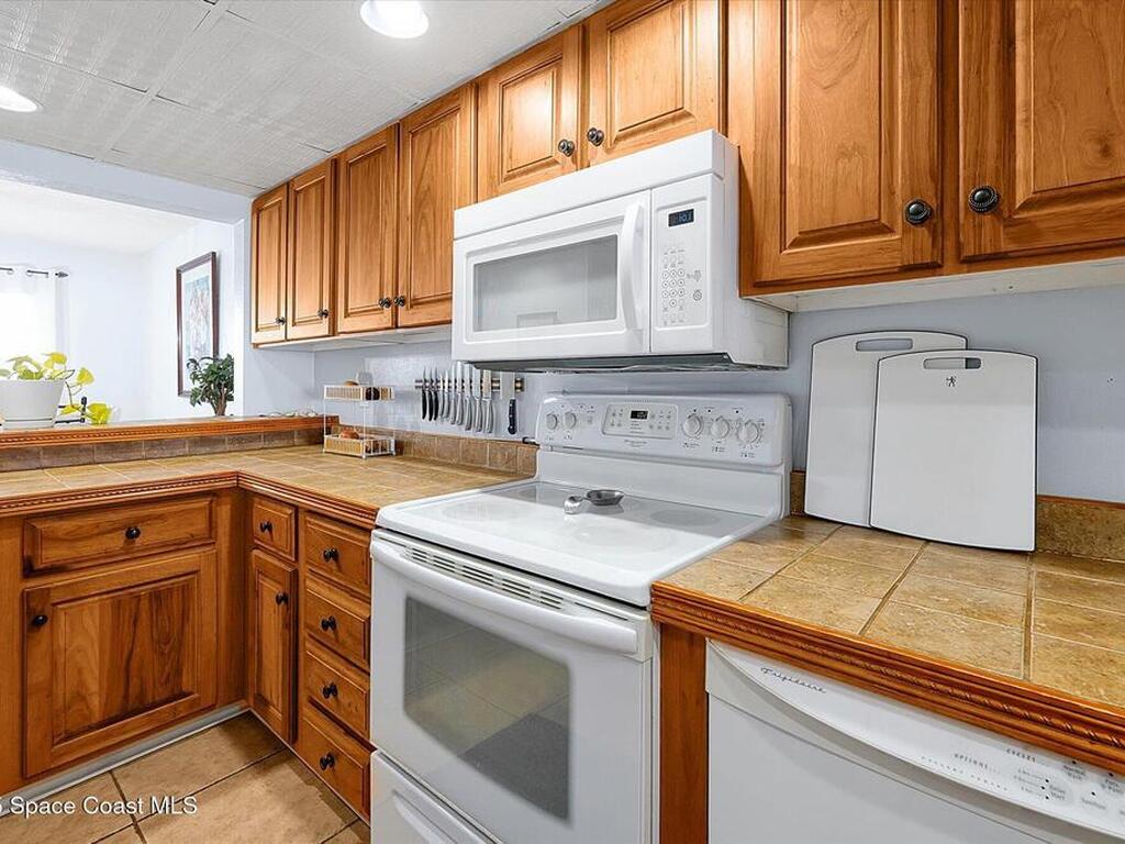 89 S Atlantic Avenue, Ormond Beach, FL 32176