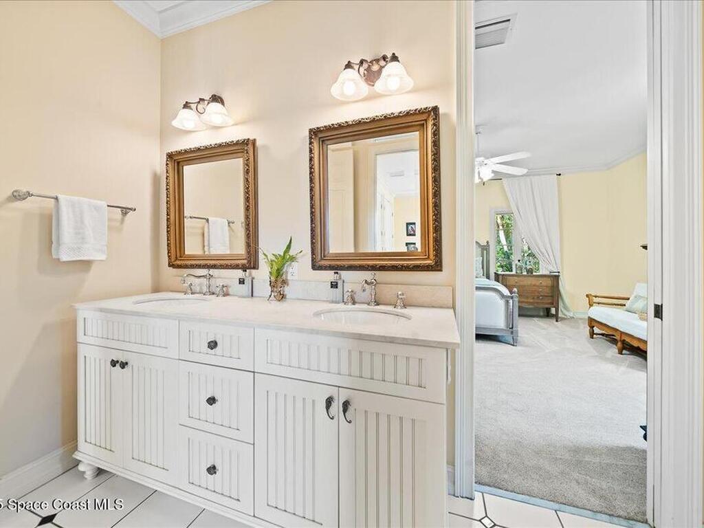 9340 S Tropical Trail, Merritt Island, FL 32952