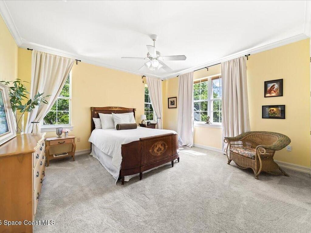 9340 S Tropical Trail, Merritt Island, FL 32952