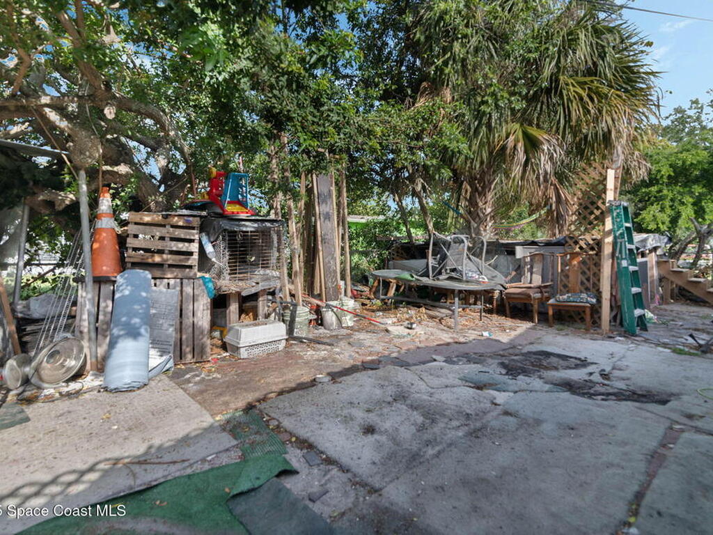 1136 Lakewood Park Drive, Daytona Beach, FL 32117