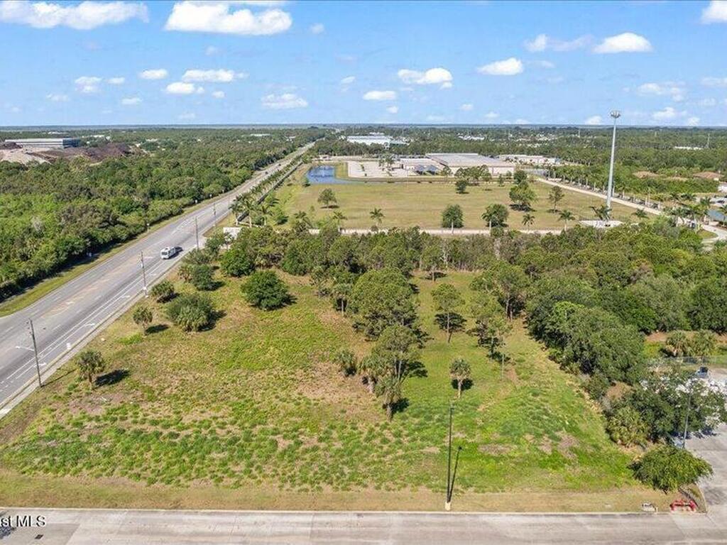 3400-B Sarno Road, Melbourne, FL 32935