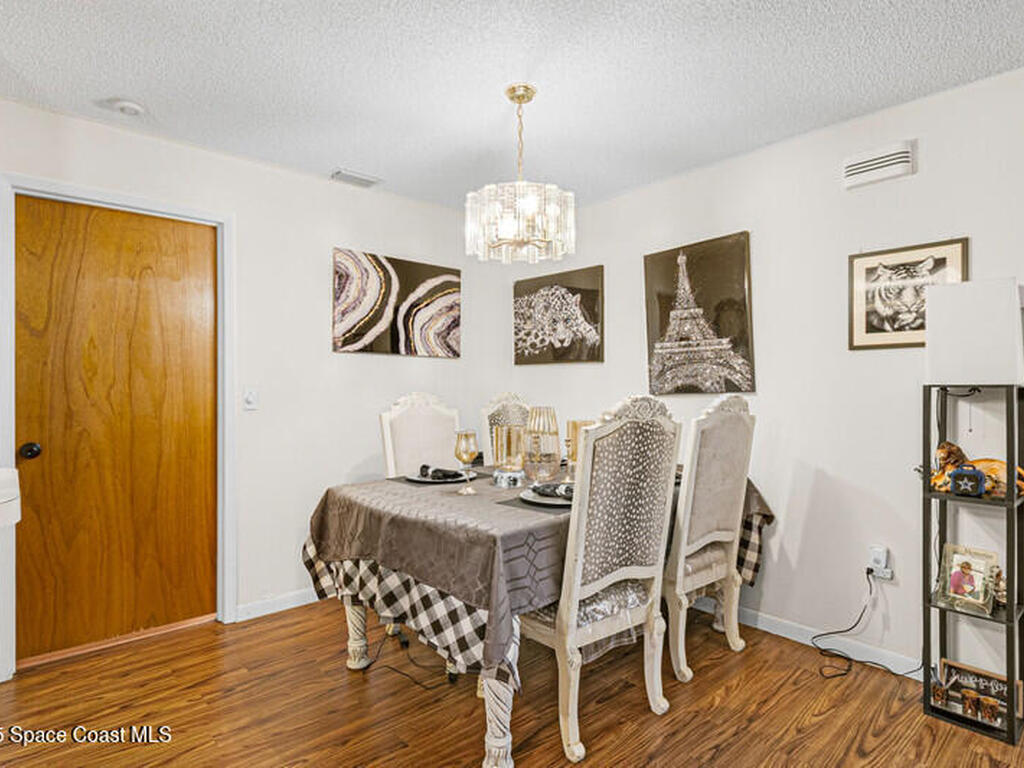 618 Americana Boulevard, Palm Bay, FL 32907