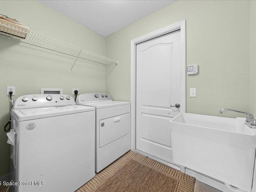 2063 Woodfield Circle, Melbourne, FL 32904