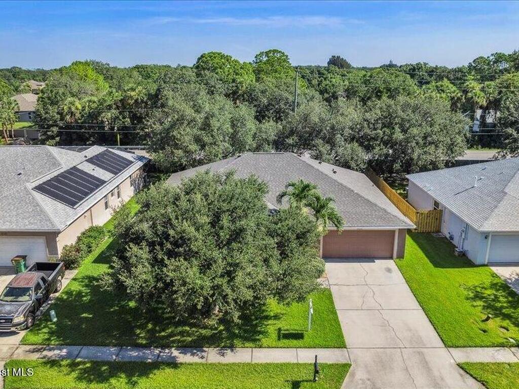 2063 Woodfield Circle, Melbourne, FL 32904