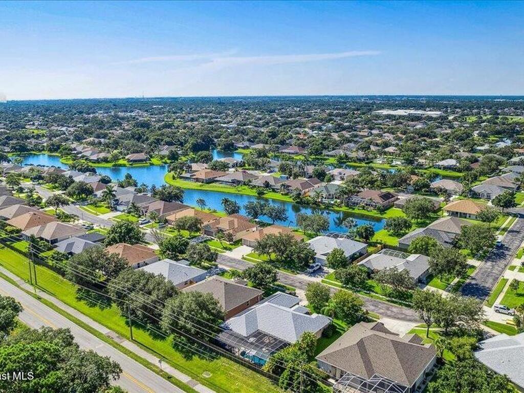 2063 Woodfield Circle, Melbourne, FL 32904